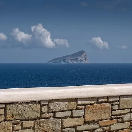 Astrini Kythnos